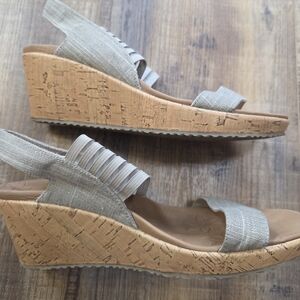 St Gray Wedge Sandals